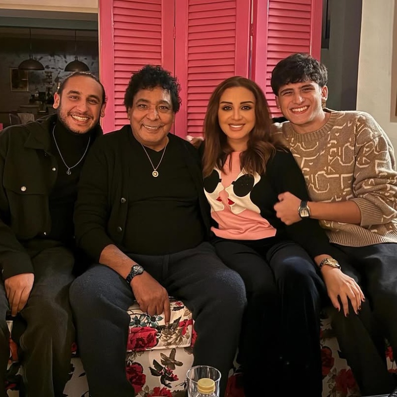 محمد منير وأنغام