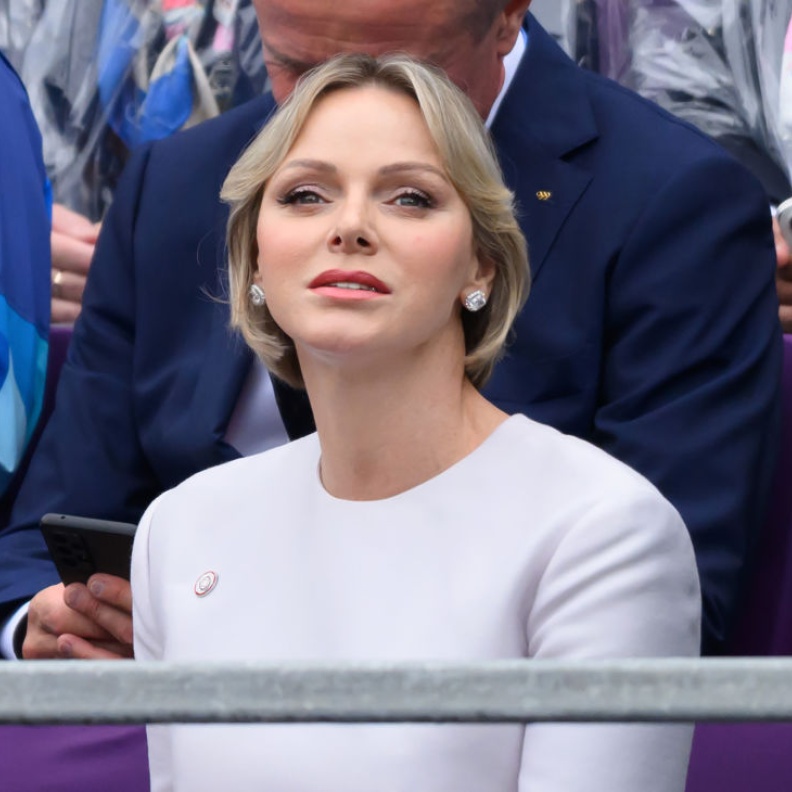 الأميرة شارلين حزينة على فقدان شغفها بالماء