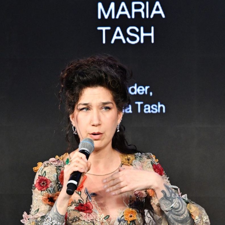 مصممة المجوهرات Maria Tash في هي هب