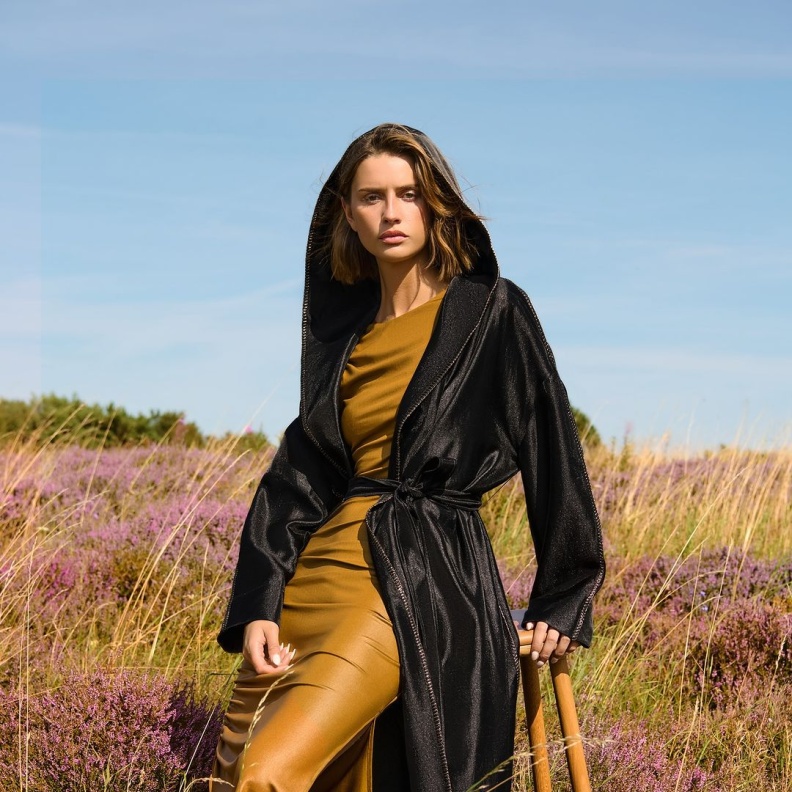 تصميم من علامة Mauzan