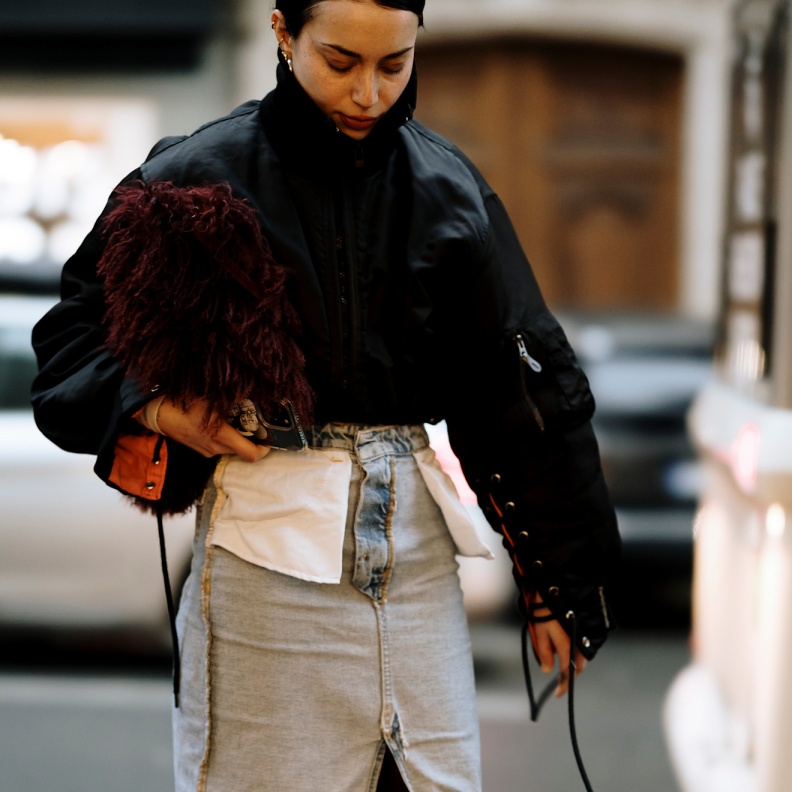 إطلالة من street style