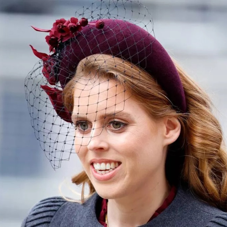 عارض صحي يغير خطط الأميرة بياتريس في عيد الميلاد