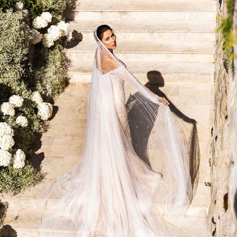 فستان زفاف دانييلا رحمة