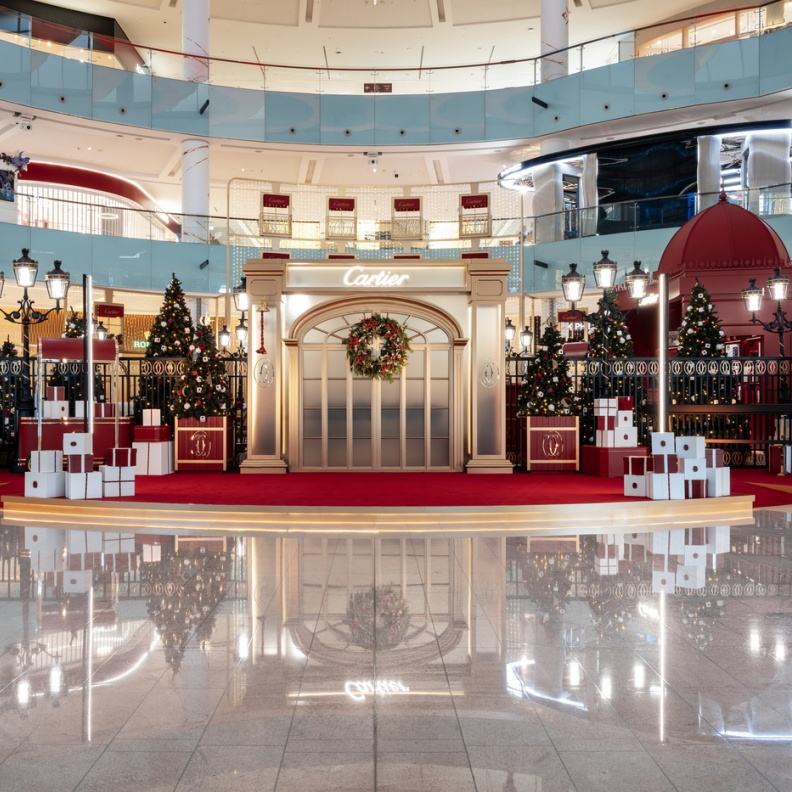 قاعة ’جراند أتريوم‘ في دبي مول