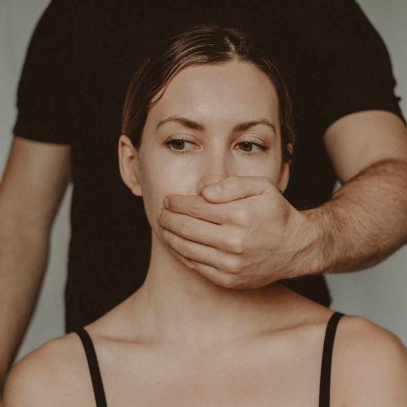لا تحاول تغييرها هذه الأبراج تحب أن تكون على طبيعتها