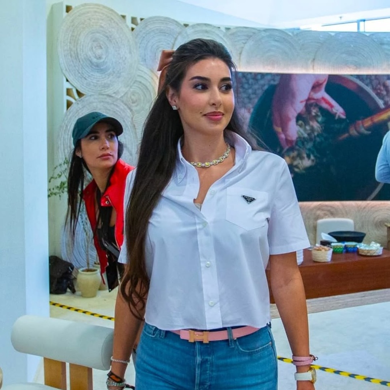 ياسمين صبري خلال عام 2024 بقطع مجوهرات ناعمة