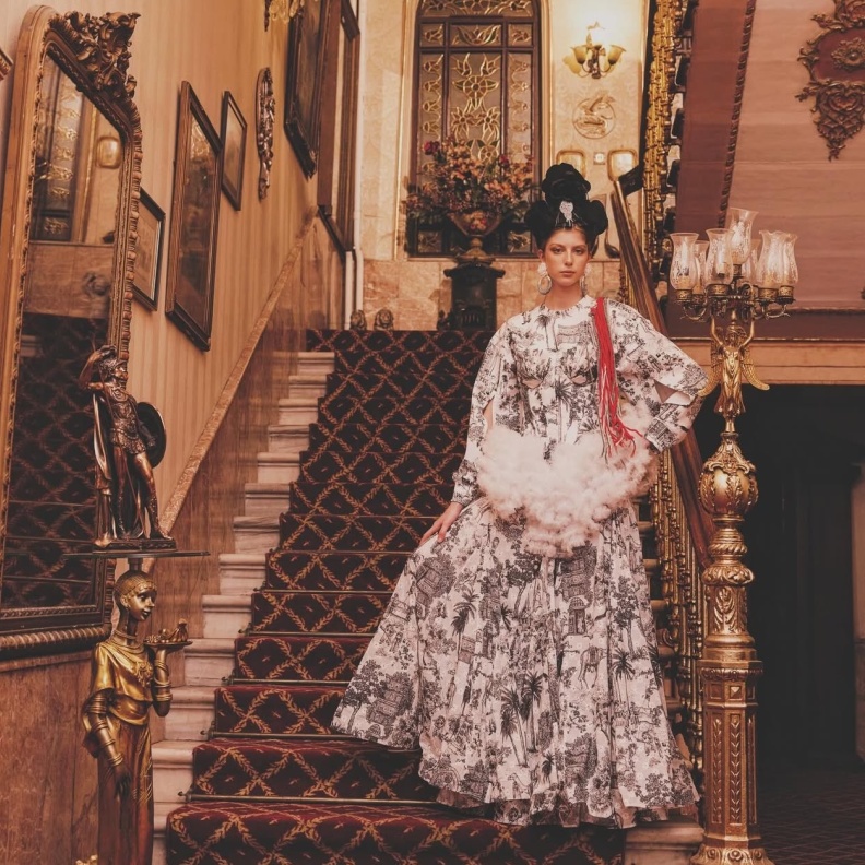 Toile de Jeddah من أتيليه حكايات 