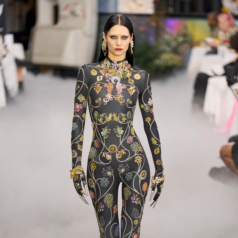 إطلالة من Marine Serre