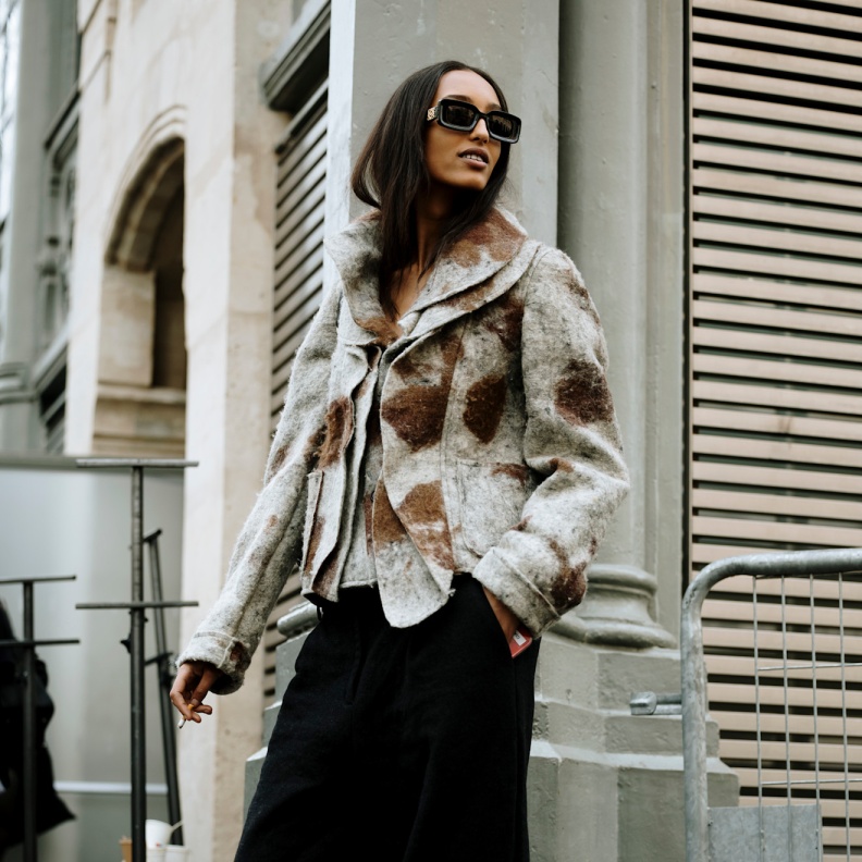 إطلالة من street style