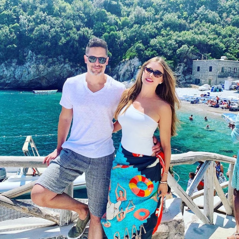  Joe Manganiello  Sofia Vergara