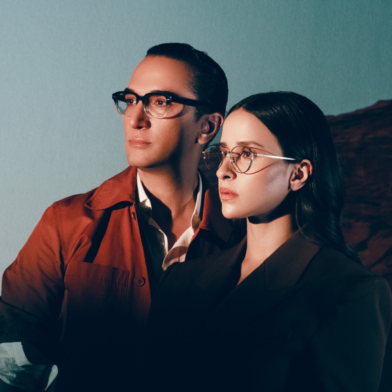 ري جوزيف وحاتم العقيل: تجسيد الإبداع السعودي بالتعاون مع Oliver peoples 