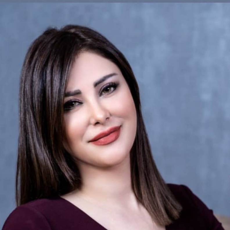 الممثلة السورية رواد عليو من مواليد 24 يناير
