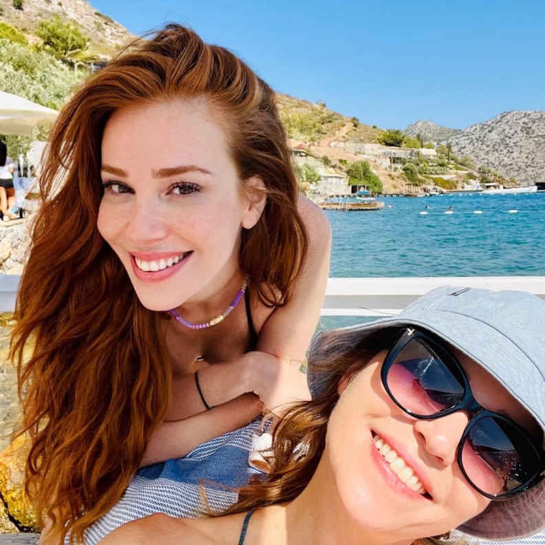 6 نجمات تركيات شاركن في مسابقات الجمال.. تعرفوا على قصصهن ولماذا لم يحصلن على اللقب؟