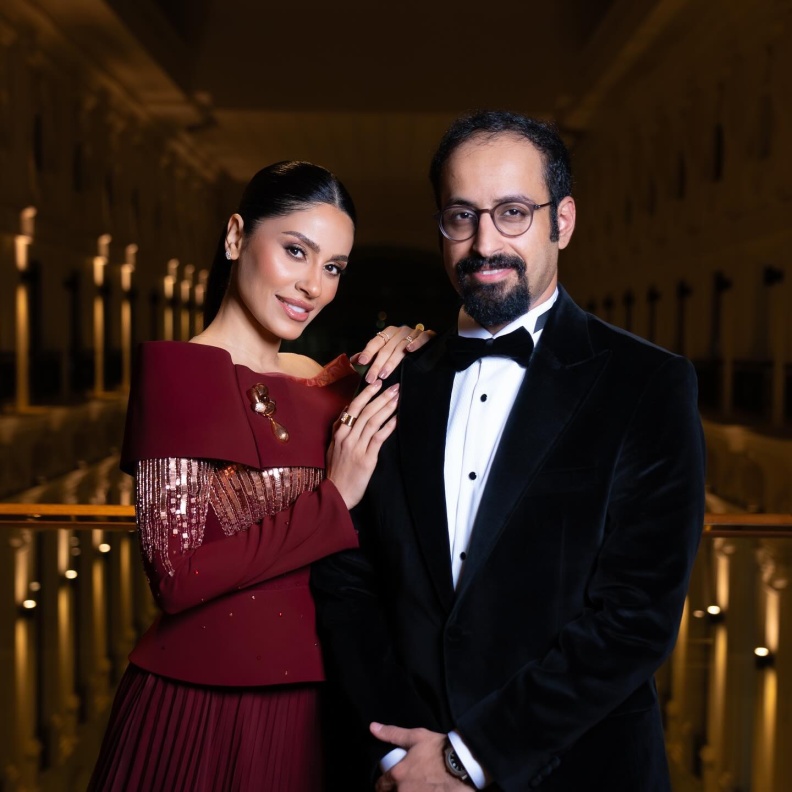 هكذا بدأت قصة حب خالد صقر وإلهام علي