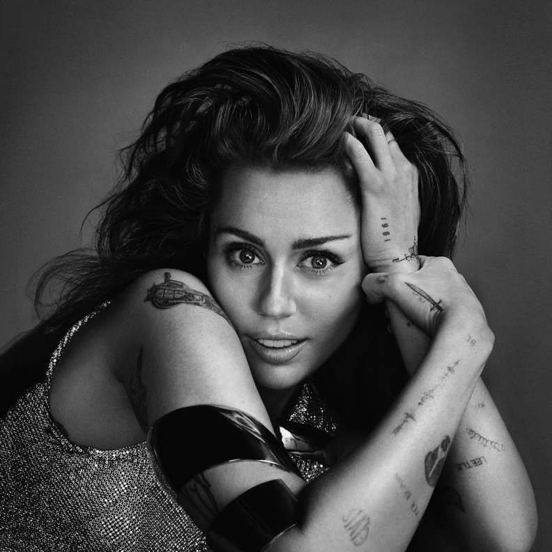 مايلي سايرس