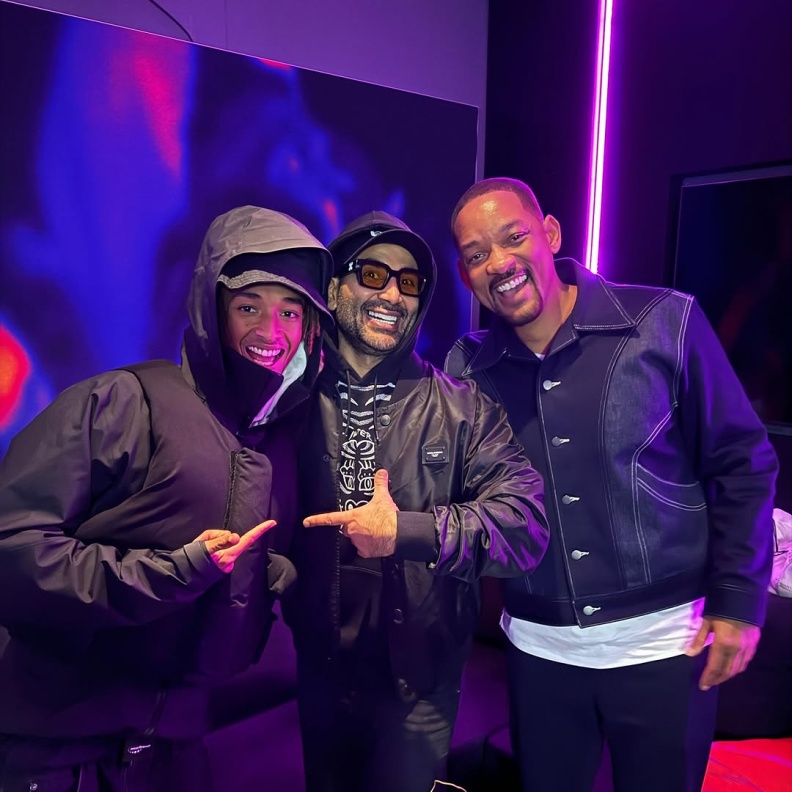 أحمد سعد مع ويل سميث 