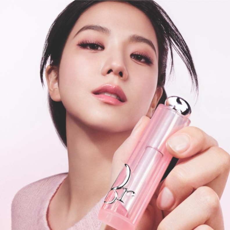 دللوا أحباءكم بهدايا عيد الحب من أحدث مستحضرات ديور Dior