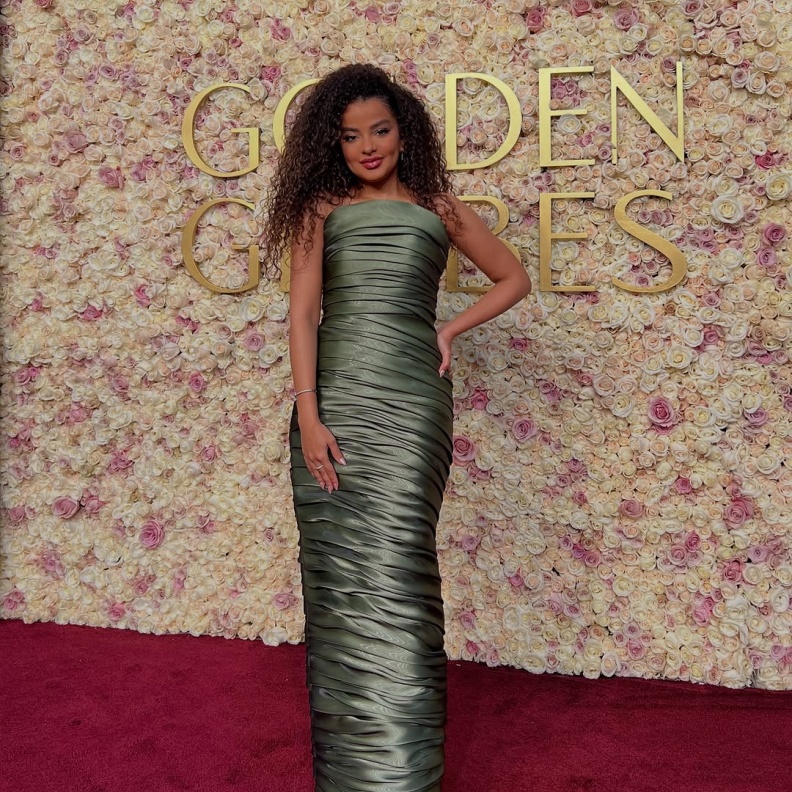 خاص لـ"هي": أجواء الجودي تتألق في حفل غولدن غلوب بإطلالة من المصممة السعودية خولة العيبان