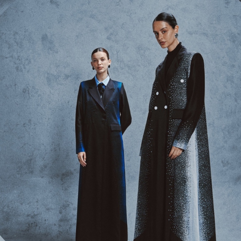 هل يمكن أن تروي العبايات حكاياتنا الشخصية؟ العلامة القطرية "Marpholio" تجيب لـ"هي"