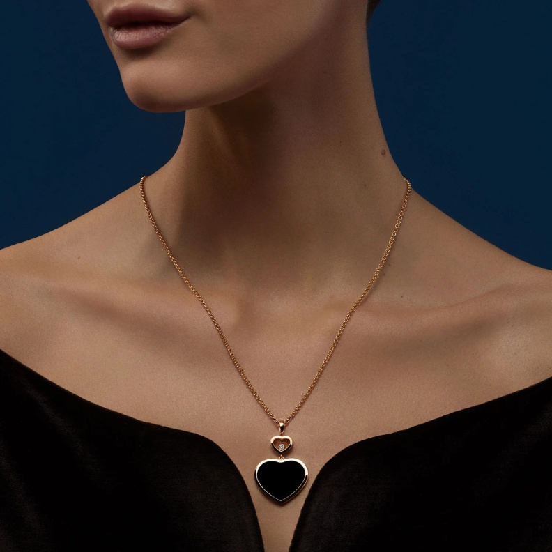 الأونيكس في مجوهرات من Chopard 