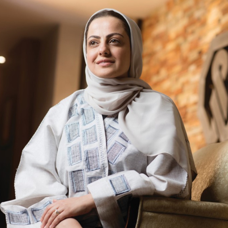 رانيا نشار الصورة من موقع mystellarworld