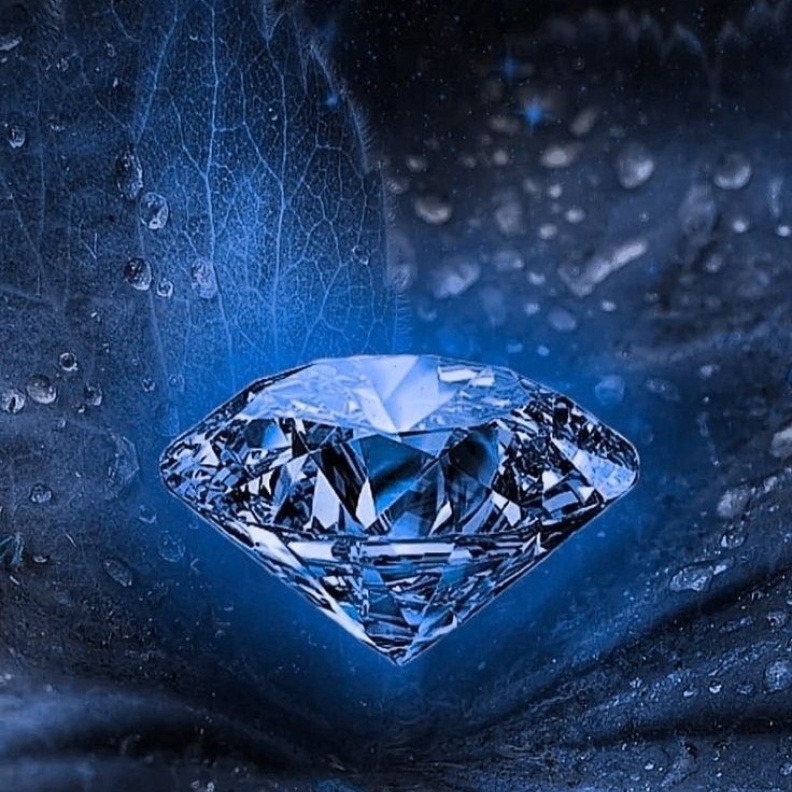 الياقوت الأزرق  تاريخ، خصائص وفوائد وعلاقته الوثيقة بالعائلات الملكية