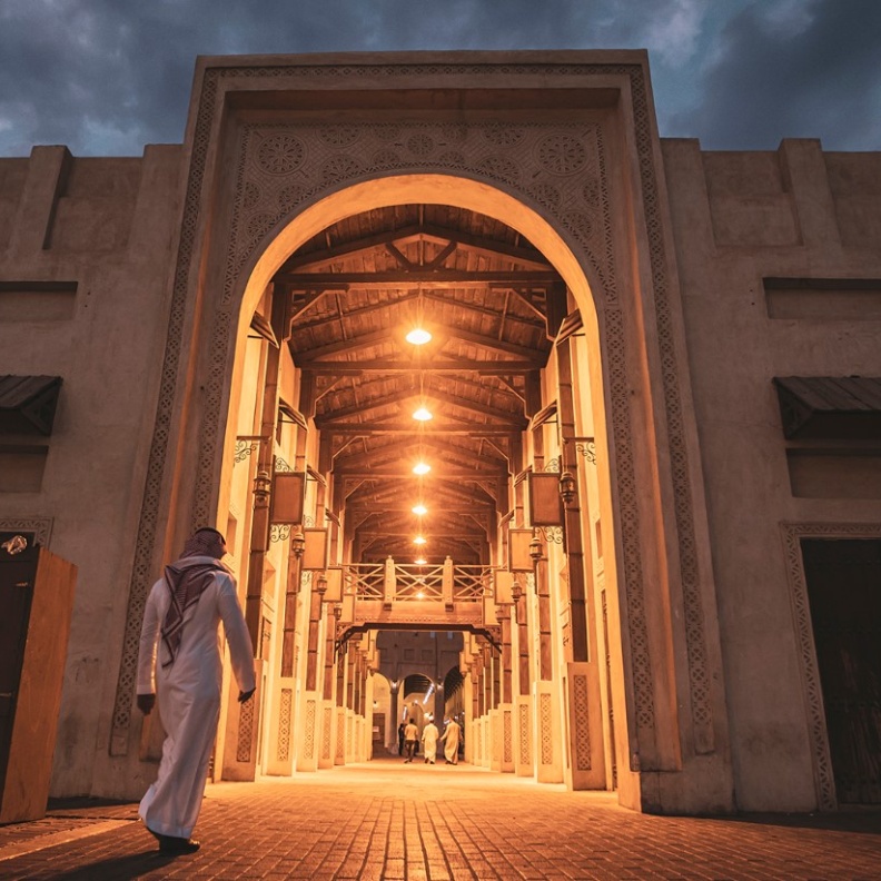 أشهر الأسواق الشعبية السعودية التي تعكس روح التراث السعودي الأصيل في يوم التأسيس