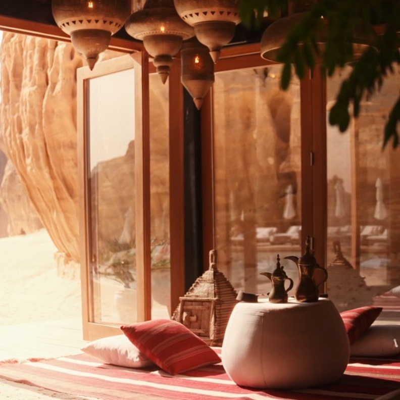 تجربة فريدة في أحضان أرض الحضارات والتاريخ.. دليلك لتجربة رمضانية ممتعة في العلا