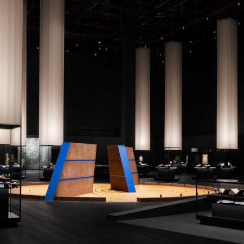 6 تجارب ثقافية لهواة الفن والثقافة في بينالي الفنون الإسلامية 2025