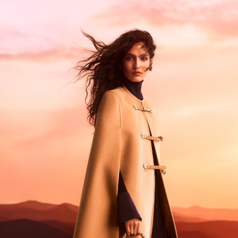 Louis Vuitton تكشف النقاب عن مجموعة جديدة LV Mirage.. صور حصرية لـHia لتصاميم فريدة وراقية