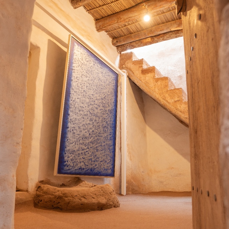 خاص لـ"هي": مؤسسة خولة للفن والثقافة تحتفي بفن الخطّ في مهرجان الخط العربي 2025 في العُلا 