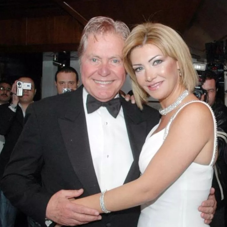 حسين فهمي مع لقاء سويدان