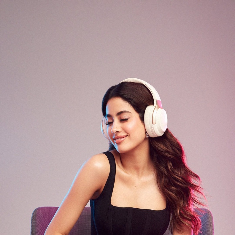 جانفي كابور Janhvi Kapoor مواليد 6 مارس