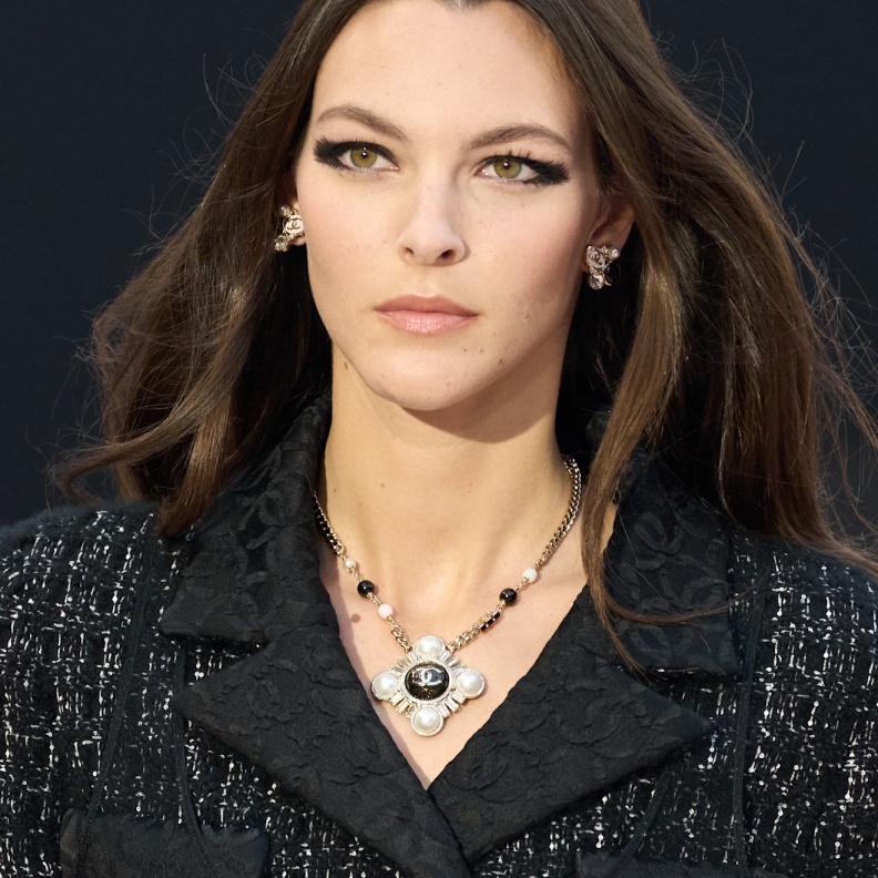 صورة رئيسية خطوات بسيطة ونتائج فورية لصفاء البشرة في عيد الأم لا تفوتك