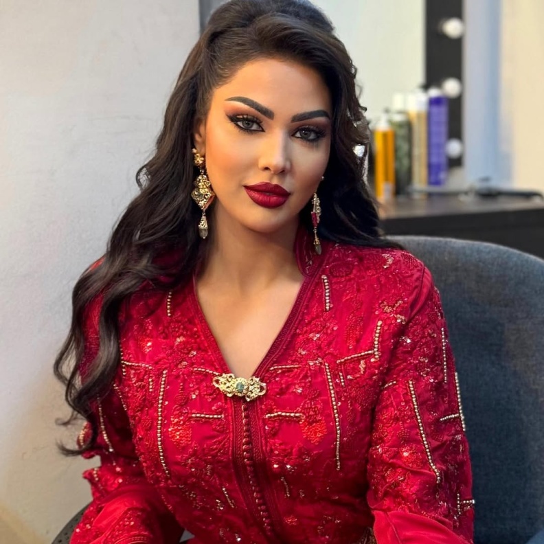 النجمة المغربية ابتسام تسكت - صورة من حسابها على انستغرام