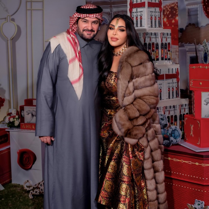 أحلام وزوجها مبارك الهاجري