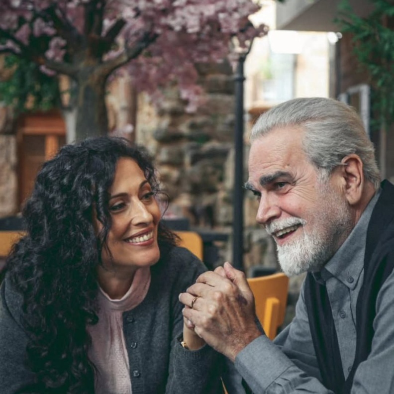 مسلسل بالدم