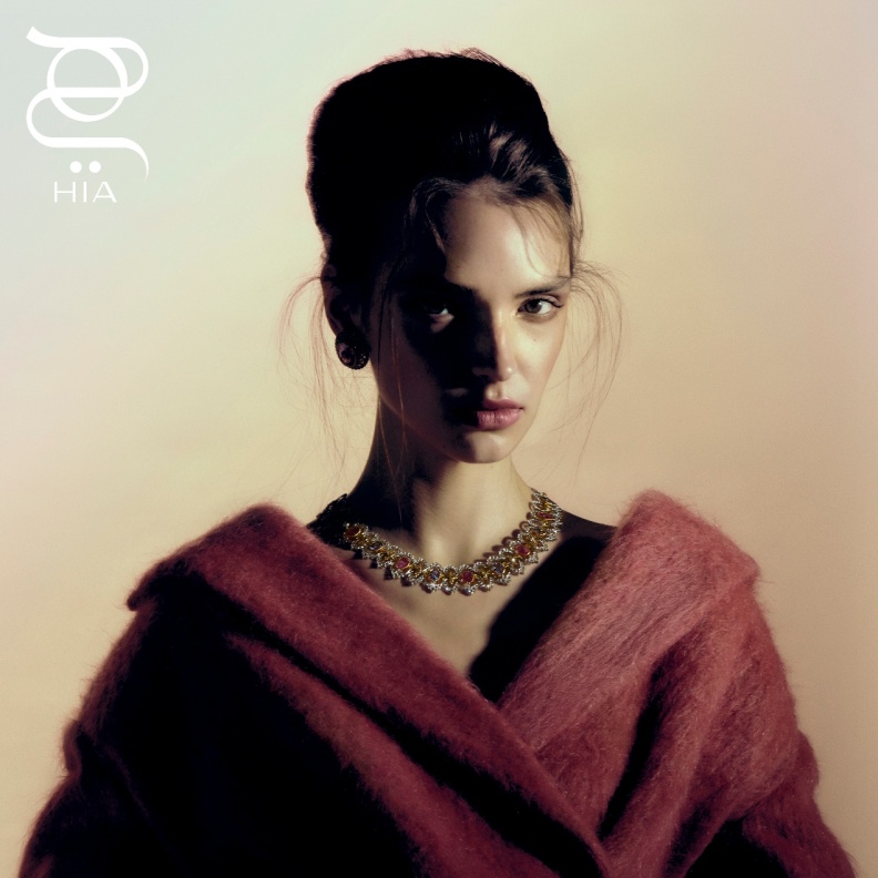 "بريق التميّز"... جلسة تصويرية خاصة بـ"هي" ودار Buccellati