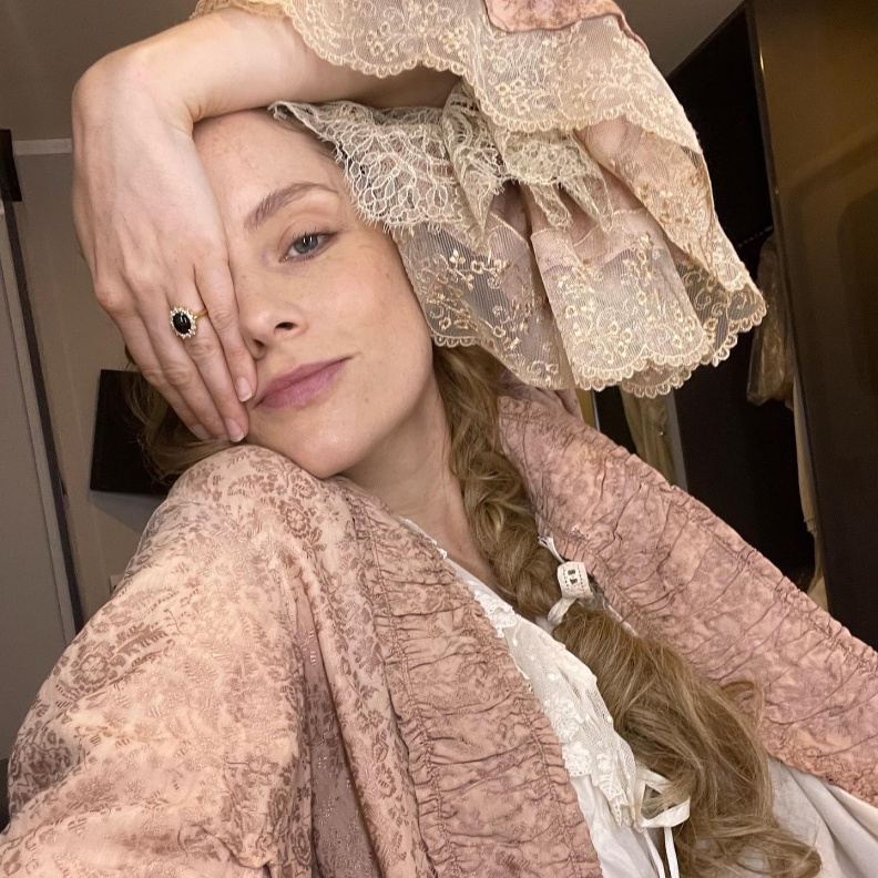 صوفي راندل Sophie Rundle من مواليد 21 أبريل