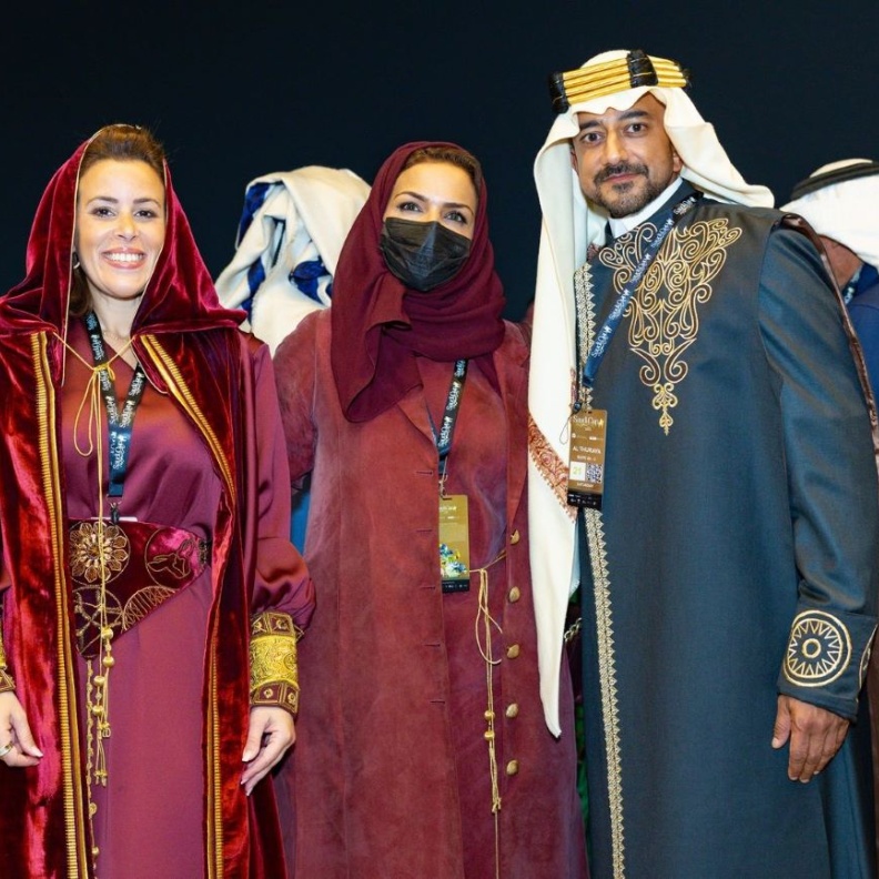 المصممة مشاعل الدريعي تكشف تفاصيل مجموعتها الأخيرة