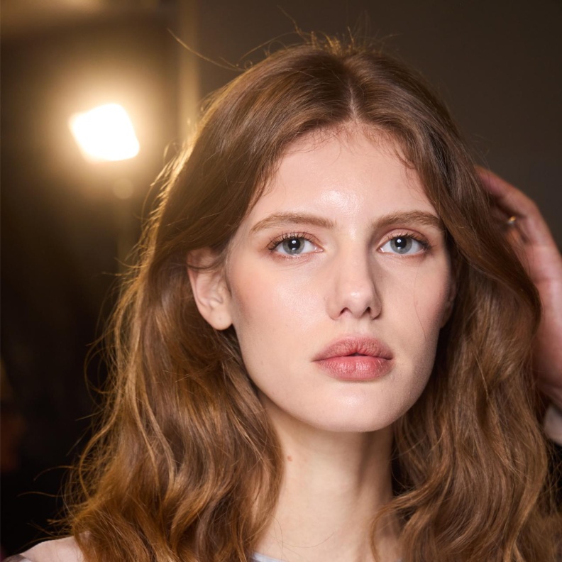 خلطة المايونيز والبيض لتطويل وتنعيم الشعر في رمضان 2021