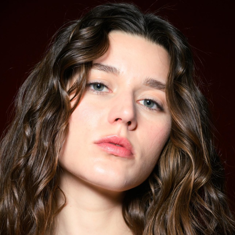 فوائد كريم الكولاجين للبشرة الدهنية