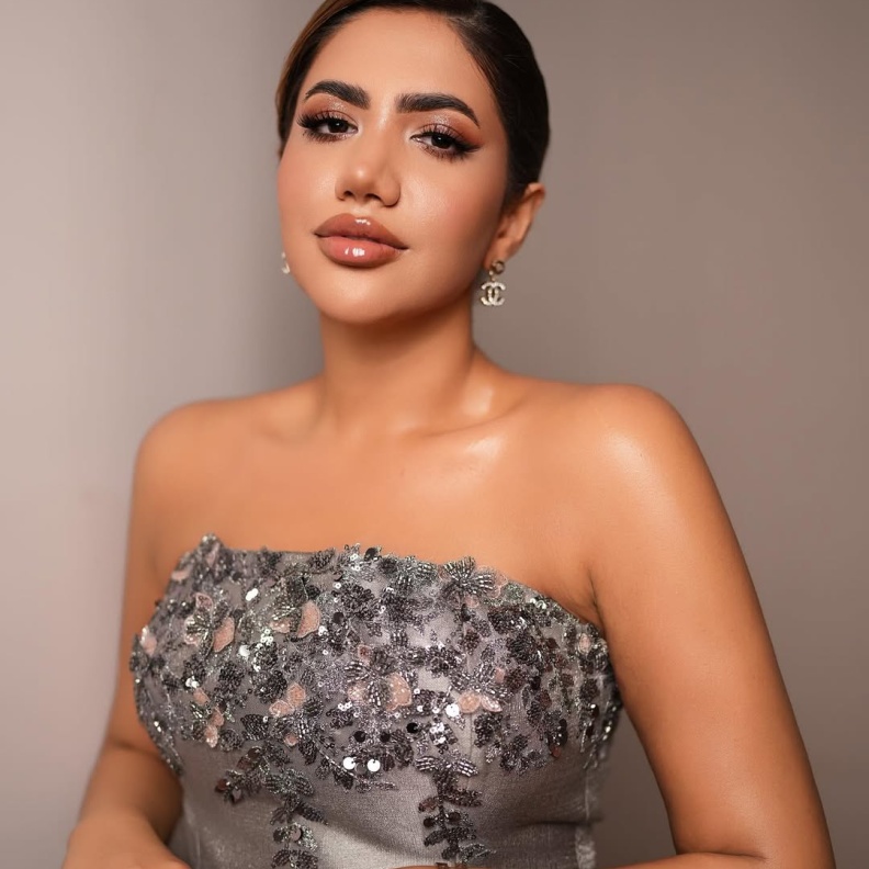 نور ستارز من حسابها على انستقرام