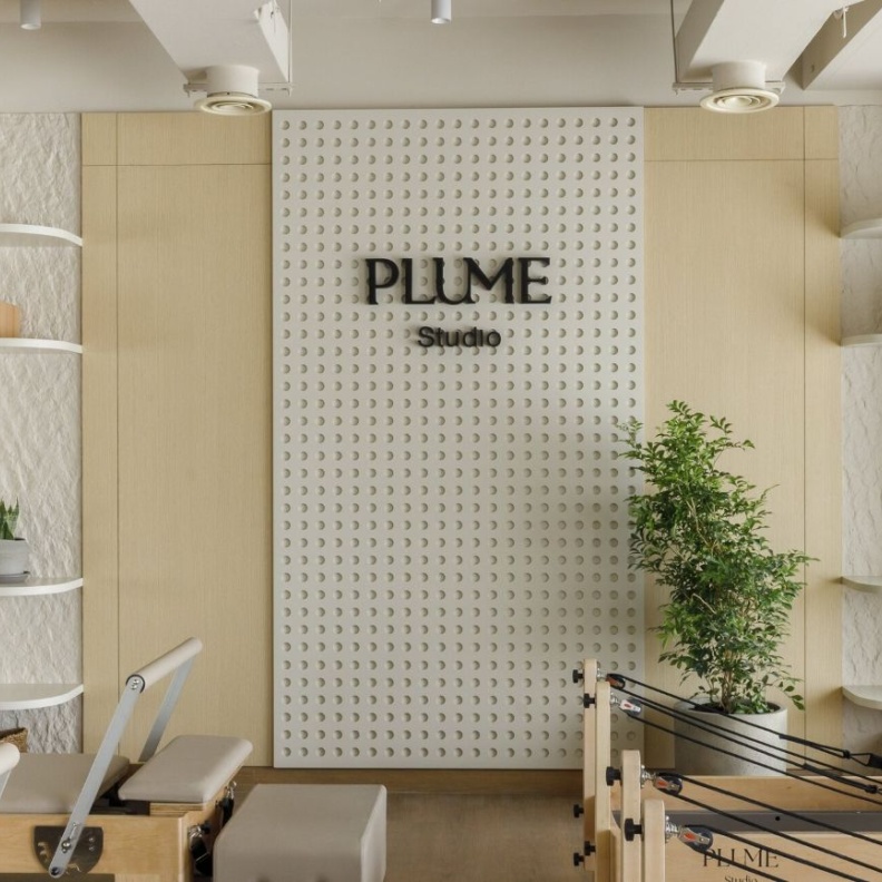 تجربتي في استوديو Plume دبي أحدث وجهة مخصصة للياقة البدنية والعافية
