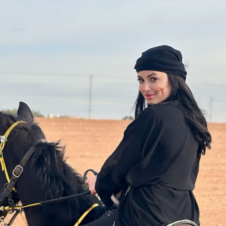 سارة عوادين 