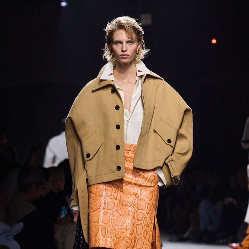 إطلالة من Bottega Veneta