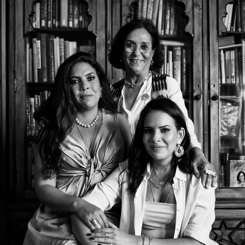 حلّي عزّة فهمي تعلن عن انتقال معرضها في لندن إلى بيرلينغتون أركيد الشهير: فصل جديد لتجربة ملهمة