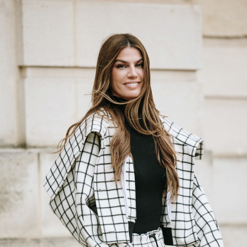 إطلالة من street style