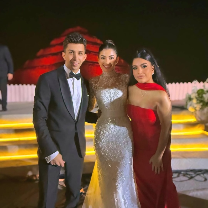 لبلى أحمد زاهر وهشام جمال