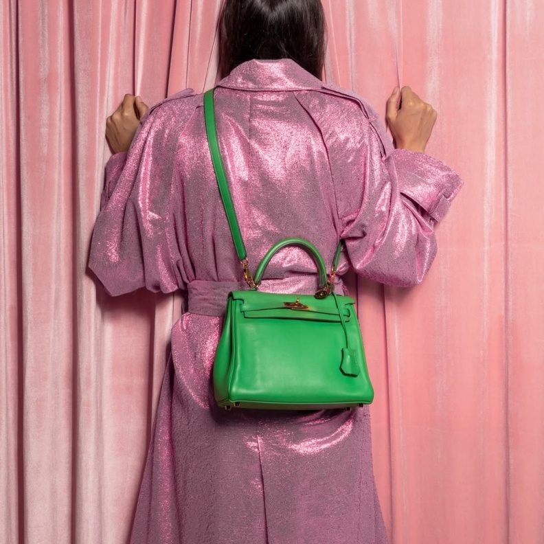 قمة اميوزد AMUSED للموضة المستدامة بالتعاون مع مجلة "هي".. حوار بين الأناقة والوعي